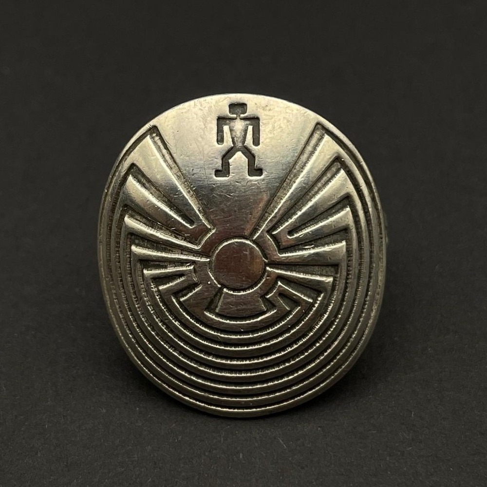 Vintage Man In Maze Sterling Silver Ring Unisex Native American